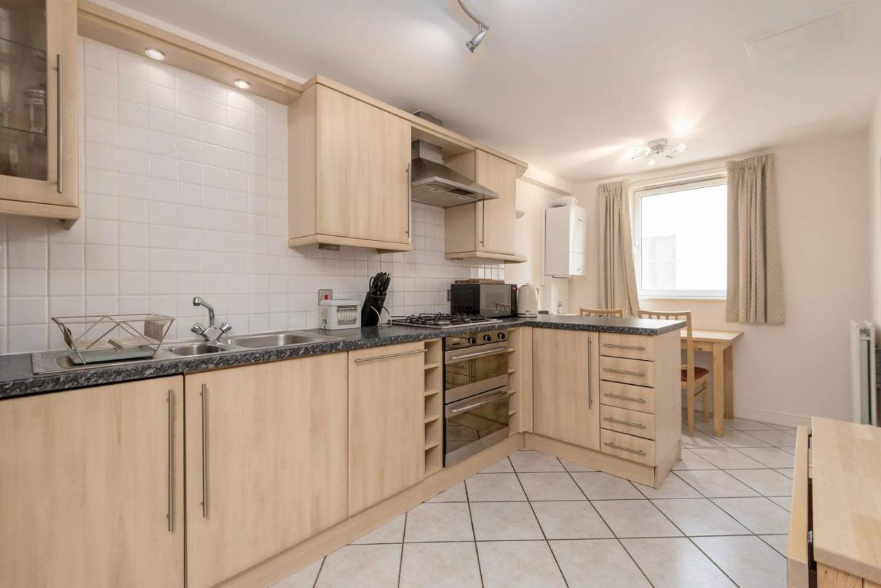 Joivy Old Town Apartment With Parking Close To Royal Mile Единбург Екстер'єр фото