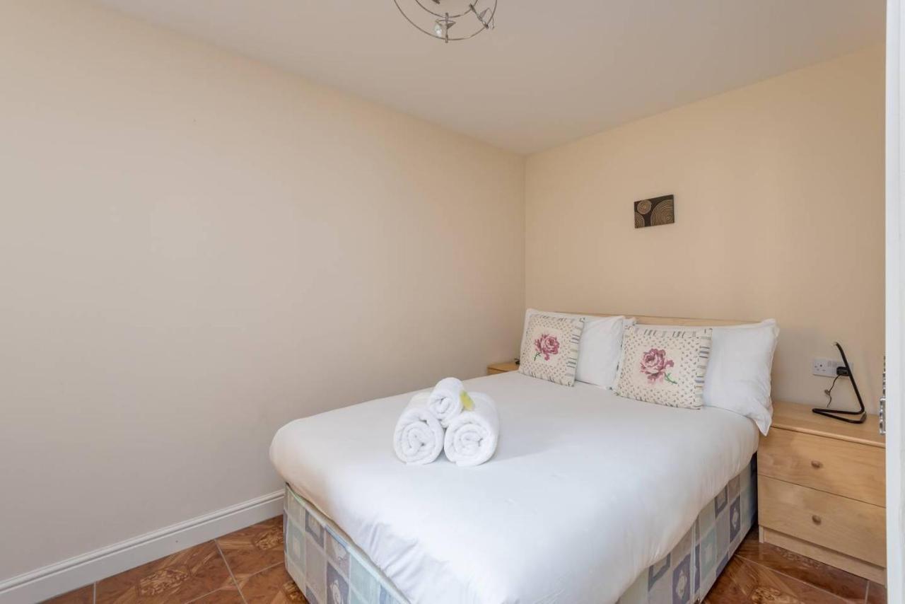 Joivy Old Town Apartment With Parking Close To Royal Mile Единбург Екстер'єр фото