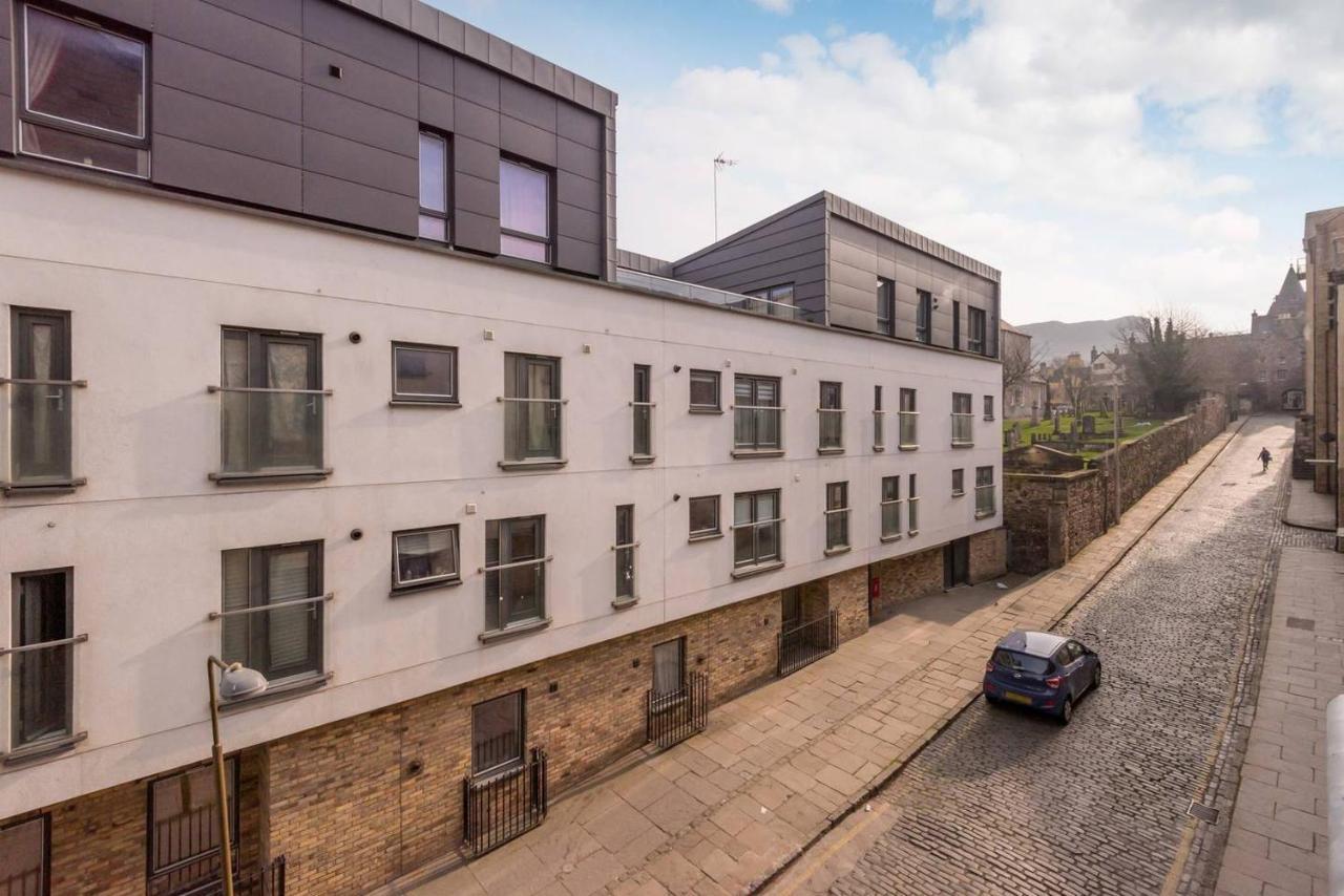 Joivy Old Town Apartment With Parking Close To Royal Mile Единбург Екстер'єр фото